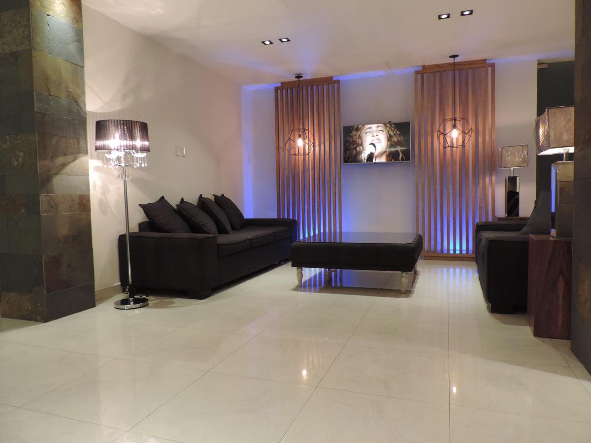 Hotel Senorial Platino เลออน ภายนอก รูปภาพ